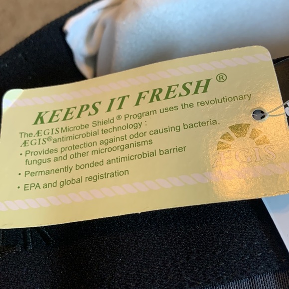 New Cramer Thunder 7 pad football girdle Adult Small Fots like Youth Large or XL - Picture 6 of 7